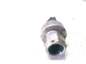 Ford B-MAX (2012–2018) A/C condenser sensor BT4319D594AA - 4