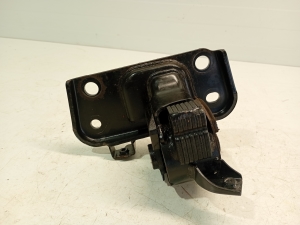 TOYOTA Avensis T27 (2008–2019) Engine mount 123720X010 - 4