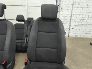 Volkswagen Touran II (2010–2015) Salons un tā detaļas - 17