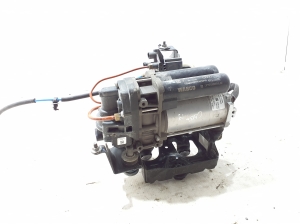 Porsche Cayenne (92A) (2017–2026) Luftfederung Kompressor 4M0616005H - 2