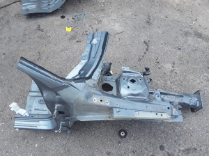 VOLVO XC60 (2008–2017) Eesmine tugijalg 31253087 - 4