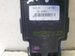 Peugeot 207 (2006–2015) Fensterheberschalter vorne 9654858877 - 2