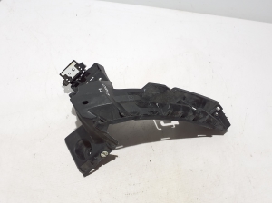   Rear bumper bracket  - 9Y3807375 