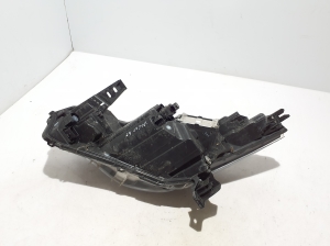 RENAULT Zoe (2012–2026) Headlight 260102384R - 5
