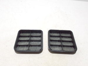Rear fender vent grille - 4M0819181A