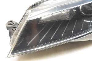 Skoda Superb (2015–2026) Esituli 3V2941015A - 3