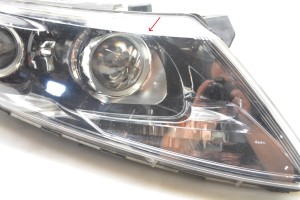 Kia Optima (2010–2015) Esituli 921022T451 - 3