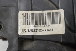 Kia Optima (2010–2015) Esituli 921022T451 - 4