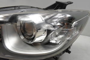 Mazda CX-5 (2011–2017) Esituli KD3151040 - 5