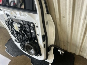 Ford Focus (2018–2026) Rear side doors JX7BA27000CF - 4