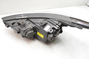 Hyundai Santa Fe (2012–2018) Scheinwerfer vorne