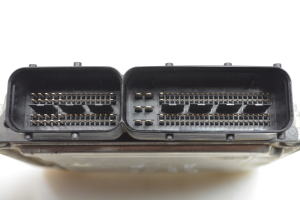 Volkswagen Passat B6 (2005–2010) Engine control unit 03G906021AB - 3