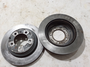 Porsche Cayenne (92A) (2017–2026) Tagumine piduriketas 9Y0615601 - 2