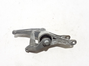 Porsche Cayenne (92A) (2017–2026) Engine mount 9Y0199373 - 3