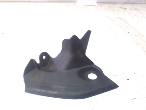 Other windshield wiper cowl trim part - A1666900507
