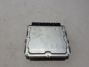 Porsche Cayenne (92A) (2017–2026) Engine control unit 06M907309G - 3