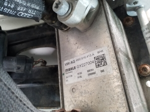 AUDI e-tron SUV (2018–2026) Muu radiaator 4M0816413A - 5