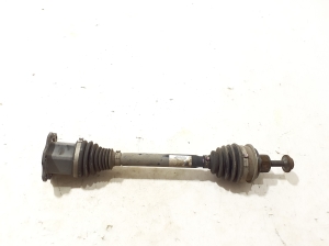   Front drive shaft and its parts  - 4M4407271 