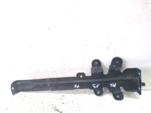 Mercedes Benz ML-Class 166 (2011–2015) Weitere Details des Frontrahmens A1666264031 - 5