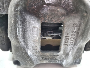 Ford Focus (2018–2026) Tagumine pidurisadul JX612D253B - 3