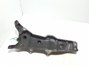 Halter Kotflügel vorne - 31391778