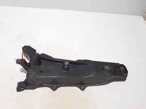 Front fender bracket - 31391777