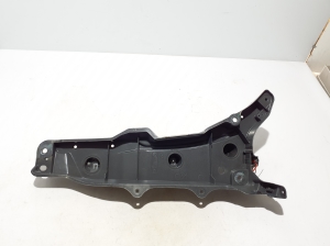 VOLVO XC90 (2015–2024) Front fender bracket 31391777 - 2