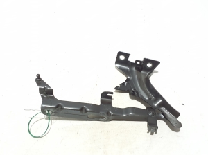 VOLVO XC90 (2015–2024) Hood hinge 31352879 - 3