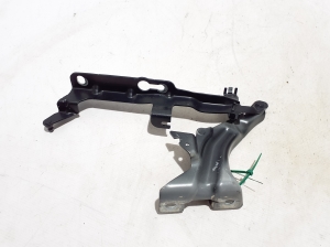 VOLVO XC90 (2015–2024) Hood hinge 31352879 - 3