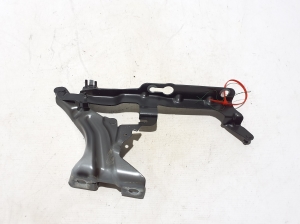 Hood hinge - 31352878