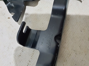 VOLVO XC90 (2015–2024) Hood hinge 31352879 - 2