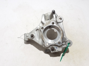 VOLVO C 40 I (2022–2026) Front wheel hub 32246336 - 2