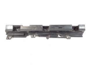   Exterior sill trim bracket  - 7256915 