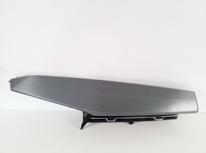 Grille de ventilation d’habitacle - 89B820951