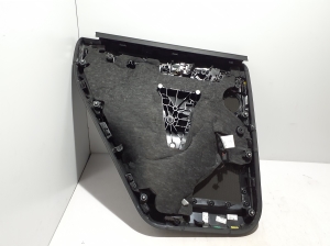 Porsche Cayenne (92A) (2017–2026) Tagumise küljeukse polster 9Y0867308B - 2
