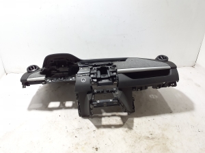 RENAULT Zoe (2012–2026) Armaturenbrett 681000607R - 5