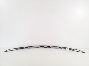 Tesla Model S S (2012–2026) Trunk lid molding 100885600C - 3