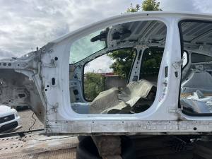 Ford Focus (2018–2026) Front outrigger - 3