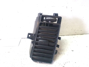 Armaturenbrett Lüftungsgitter - A9068300154
