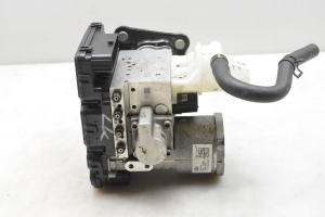 Kia XCEED I (2019–2026) ABS unit 58500CR600 - 6