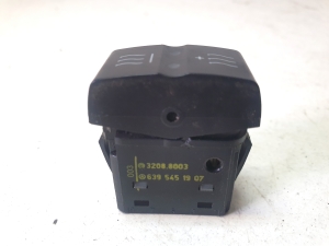 Mercedes Benz Sprinter /906/ (2006–2018) Other switch 6395451907 - 2