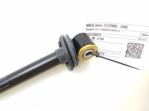 Mercedes Benz S-Class 221 (2005–2013) Esiukse avamise piiraja A2217200016 - 3