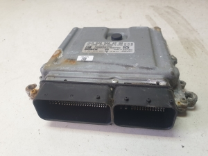 Mercedes Benz Sprinter /906/ (2006–2018) Engine control unit A6469004200 - 3