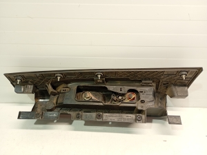 Opel Vivaro B (2014–2019) Hintere Eckleuchte und ihre Teile 93450959 - 4