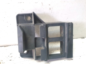 Mercedes Benz Sprinter /906/ (2006–2018) Front bumper bracket A9068850265 - 2