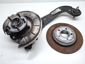   Tagumine rumm ja selle osad  - JX615A969 