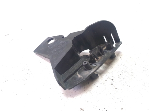 Mercedes Benz Sprinter /906/ (2006–2018) Front bumper bracket A9068821114 - 3