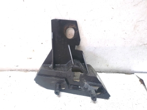 Mercedes Benz Sprinter /906/ (2006–2018) Front bumper bracket A9068821014 - 3