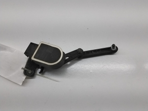 BMW 5 SERIES F11 (2010–2017) Andur tagumisel rummul 37146861351 - 2