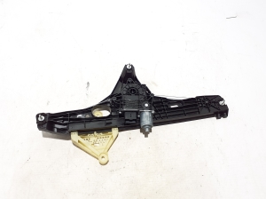   Rear side door window regulator  - 827200841R 